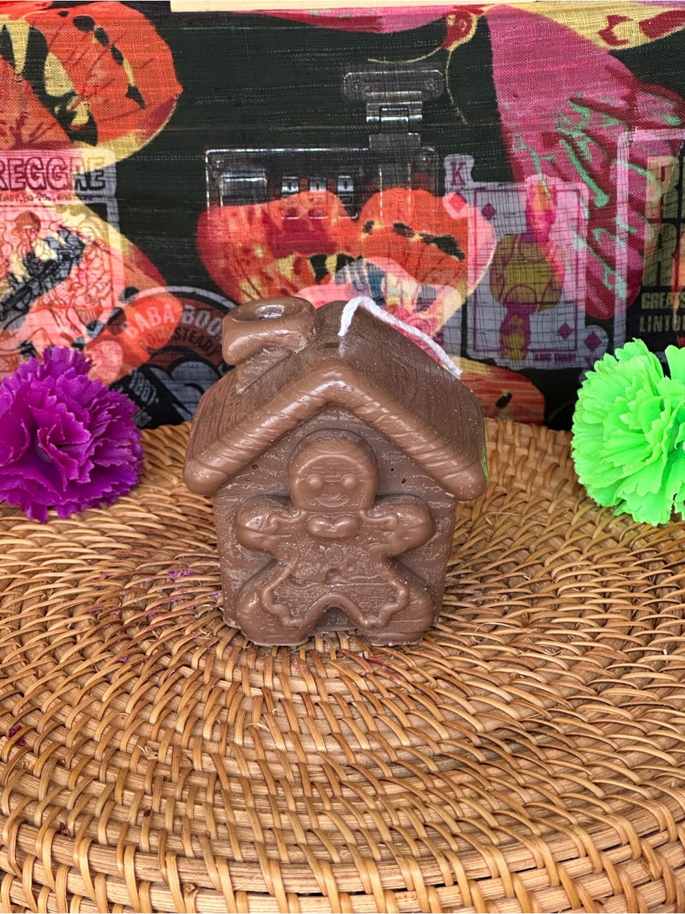Gingerbread Cottage Candle – Gingerbread Scented Holiday Candle